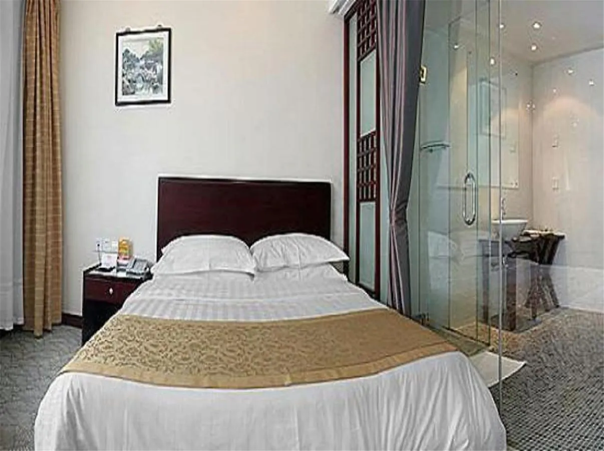 Golden Bridge Holiday Hotel Suzhou  3*, Suzhou (Jiangsu)